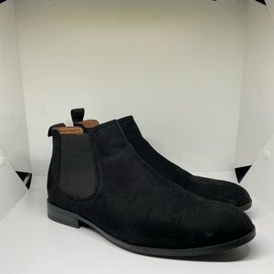Chelsea boots
